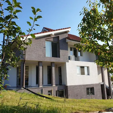 Lidia House